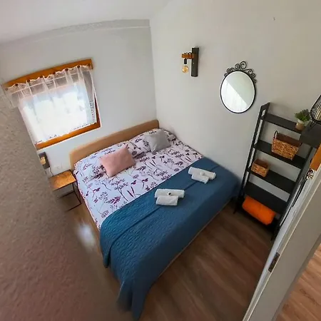 Casa Amor Veli Dol