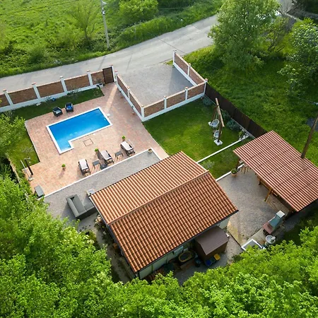 Casa Amor *